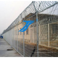 Clôture de la prison, clôture de sécurité, clôture protectrice